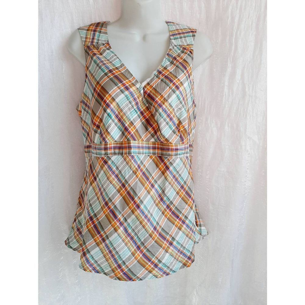 Old navy perfect fit plaid sleeveless sz large top
